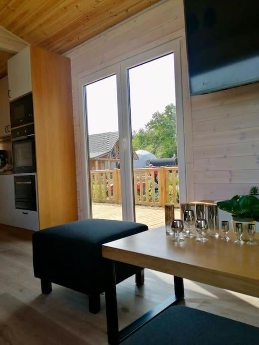 Tiny Beach House Heated And Airconditioned Wapnica  Esterno foto